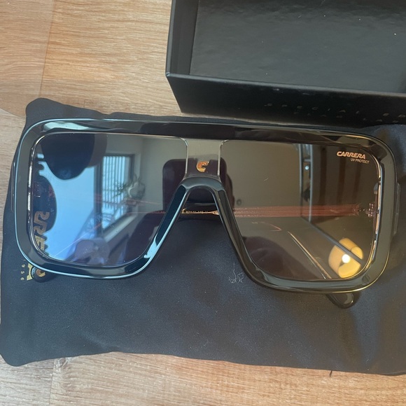 Carrera Eyewear 60mm Polarized Rectangular Sunglasses brand new never worn - Picture 4 of 5